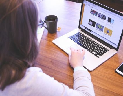 Thiết-Kế-Trang-Web-Giá-Rẻ